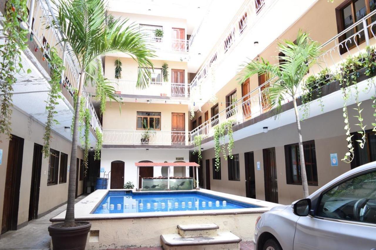 Sevillano Acapulco Exterior foto